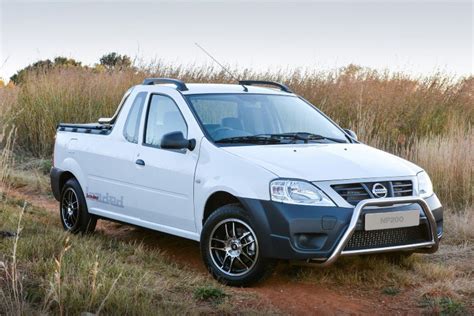Nissan NP200