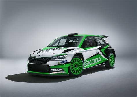 Škoda Fabia R5 automobilis lenktynėse