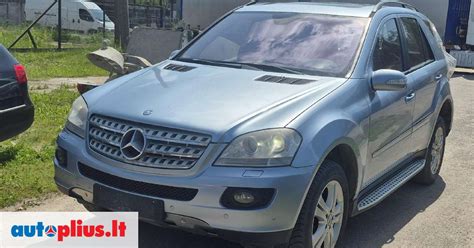 Mercedes-Benz ML kėbulo korozijos židiniai