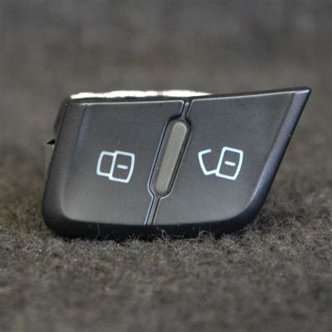 Skiriamosios dalys automobilio centrinio užrakto sistemoje