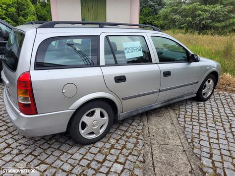 Opel Astra 2000 Caravan bagažinės dangtis atidarytas