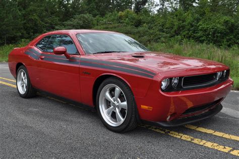 Dodge Challenger R/T automobilio nuotrauka