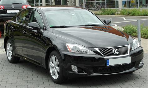 Lexus IS 220D Elegance eksterjeras