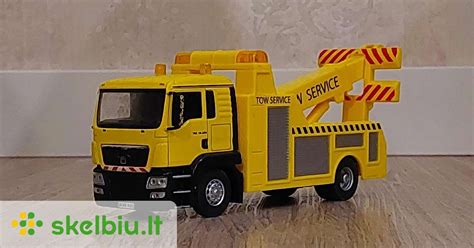 Kelio pusės pagalbos automobilis