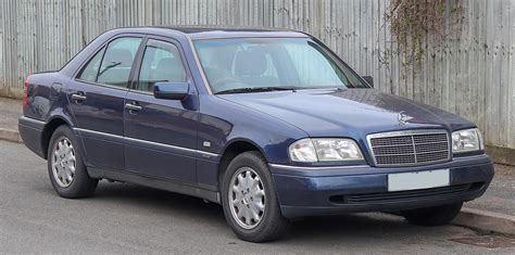 Dažniausiai pasitaikančios Mercedes-Benz W220 problemos