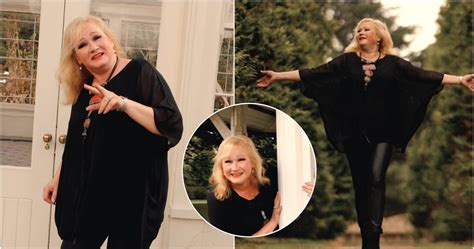 TV programos skaitliukas su įvairiais kanalais