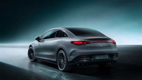 Elektrinis Mercedes-Benz EQE