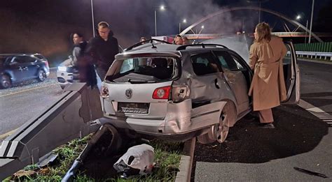 Sunkiai sužalota automobilio keleivė