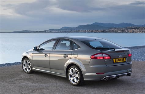 Ford Mondeo 2010 priekis