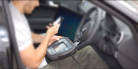 Automobilio rakto programavimas