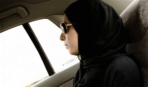 Moterys Saudo Arabijoje švenčia nacionalinę dieną