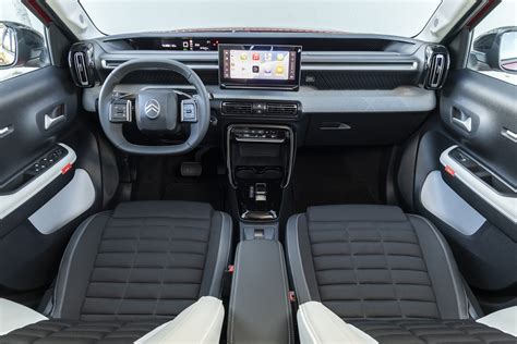 Citroen C3 Aircross interjeras su 7 sėdimomis vietomis
