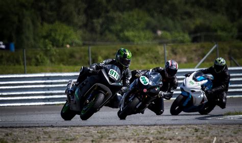 Istorinės motociklų lenktynės