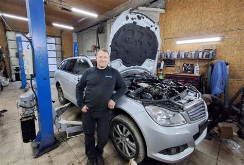automobilių atrakinimo meistras