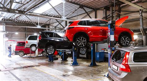 Automobilio remontas servise
