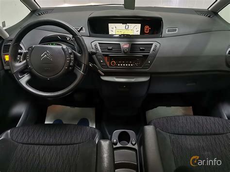 Citroen C4 Picasso interjeras