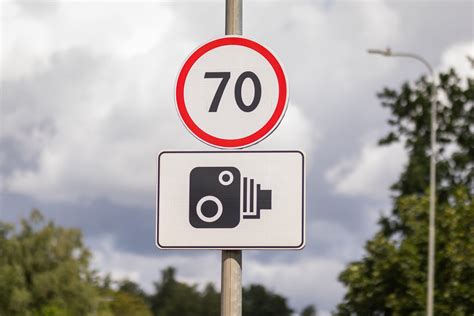 Ženklas, nurodantis greičio apribojimą