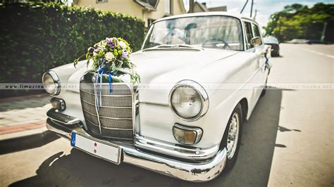 Retro automobilis vestuvėms