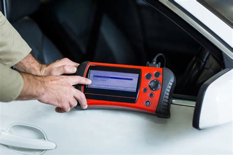 Automobilio diagnostika ir duomenų tikrinimas