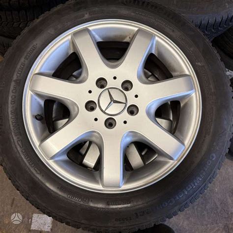 Skirtingų R16 ratlankių dizainų koliažas