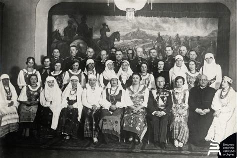 Istorinė nuotrauka iš profesinių sąjungų renginio