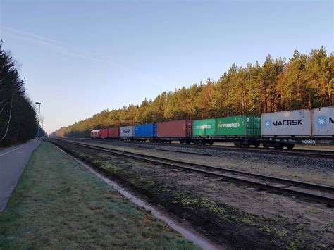 Intermodalinis transportas: traukinys ir sunkvežimis