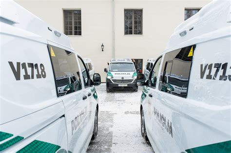 Infografika: Policijos automobilių parko atnaujinimo procesas