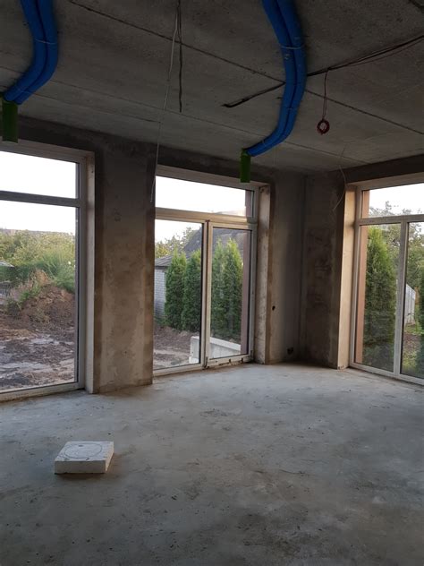 Grindų dangų sujungimas su aukščio skirtumu