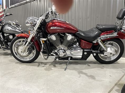 Honda VTX 1800 ir VTX 1300 palyginimas