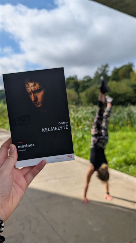 Grafikas, iliustruojantis sukimo momento ir galios santykį su apsisukimais