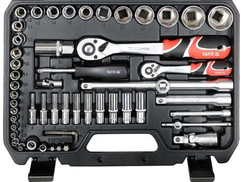 Automobilių mechaniko darbo įrankiai
