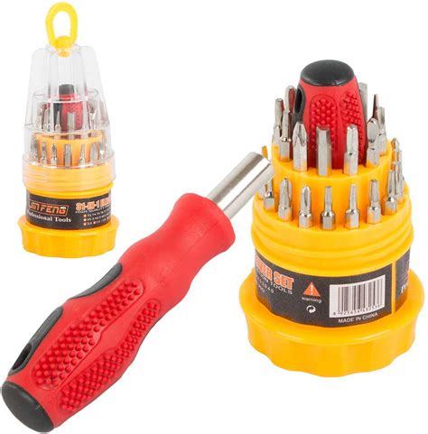 Įvairių tipų vinys medienai