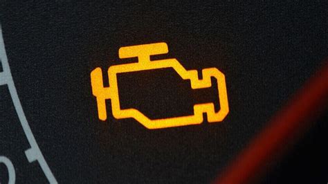 Simbolis „Check engine“ lemputė