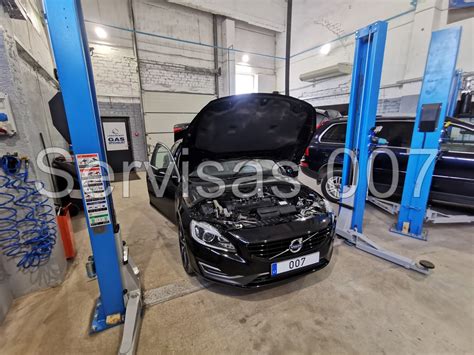 Volvo automobilis servise