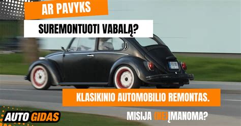 Vairuotojas su klasikiniu automobiliu