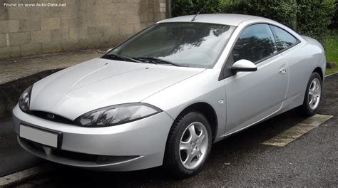 Ford Cougar automobilio interjeras