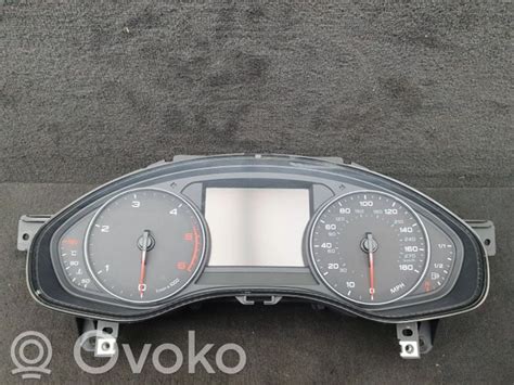 Audi A6 C6 prietaisų skydelis su įspėjamomis lemputėmis