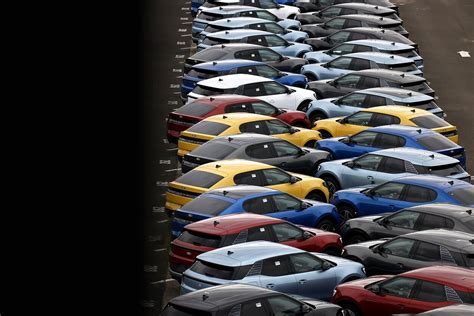 Įvairūs automobilių glaistų tipai