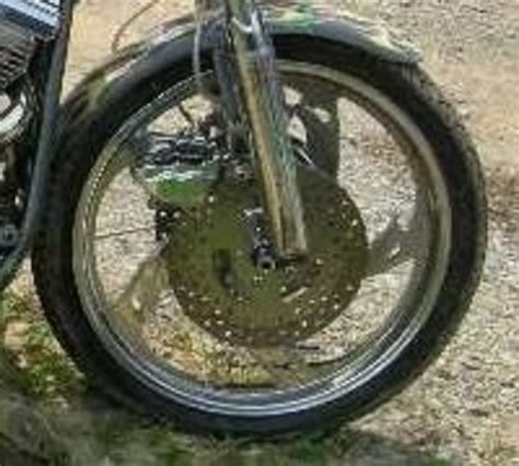 Motociklo ratlankio lyginimas