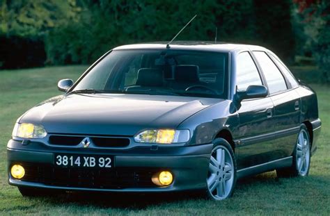 Renault Safrane automobilio interjeras