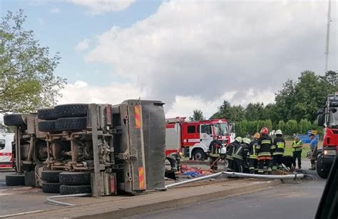 Sunkvežimis ir BMW po avarijos