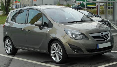 Opel Meriva rūdžių pažeidimai