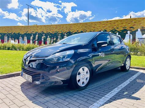 Renault Clio automobilio interjeras su rakteliu