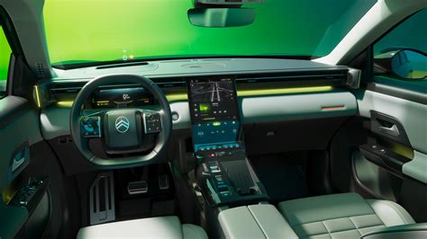 Citroen C5 interjeras