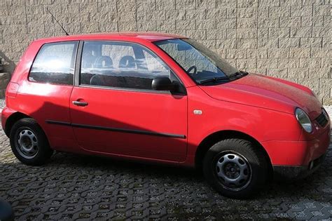 Nuotrauka, vaizduojanti VW Lupo automobilį