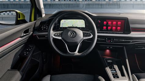 Volkswagen Golf VIII interjeras