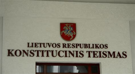 Schema, kaip antstolis kreipiasi į teismą dėl baudos skyrimo