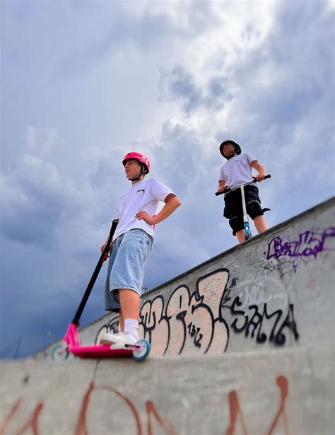 Triukinių paspirtukininkų komanda „Laukosportas.lt“