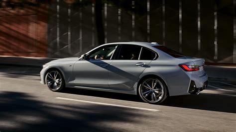 BMW 3 serijos automobilis