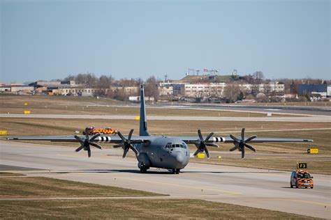 Kolumbijos karinių oro pajėgų lėktuvas C-130 Hercules